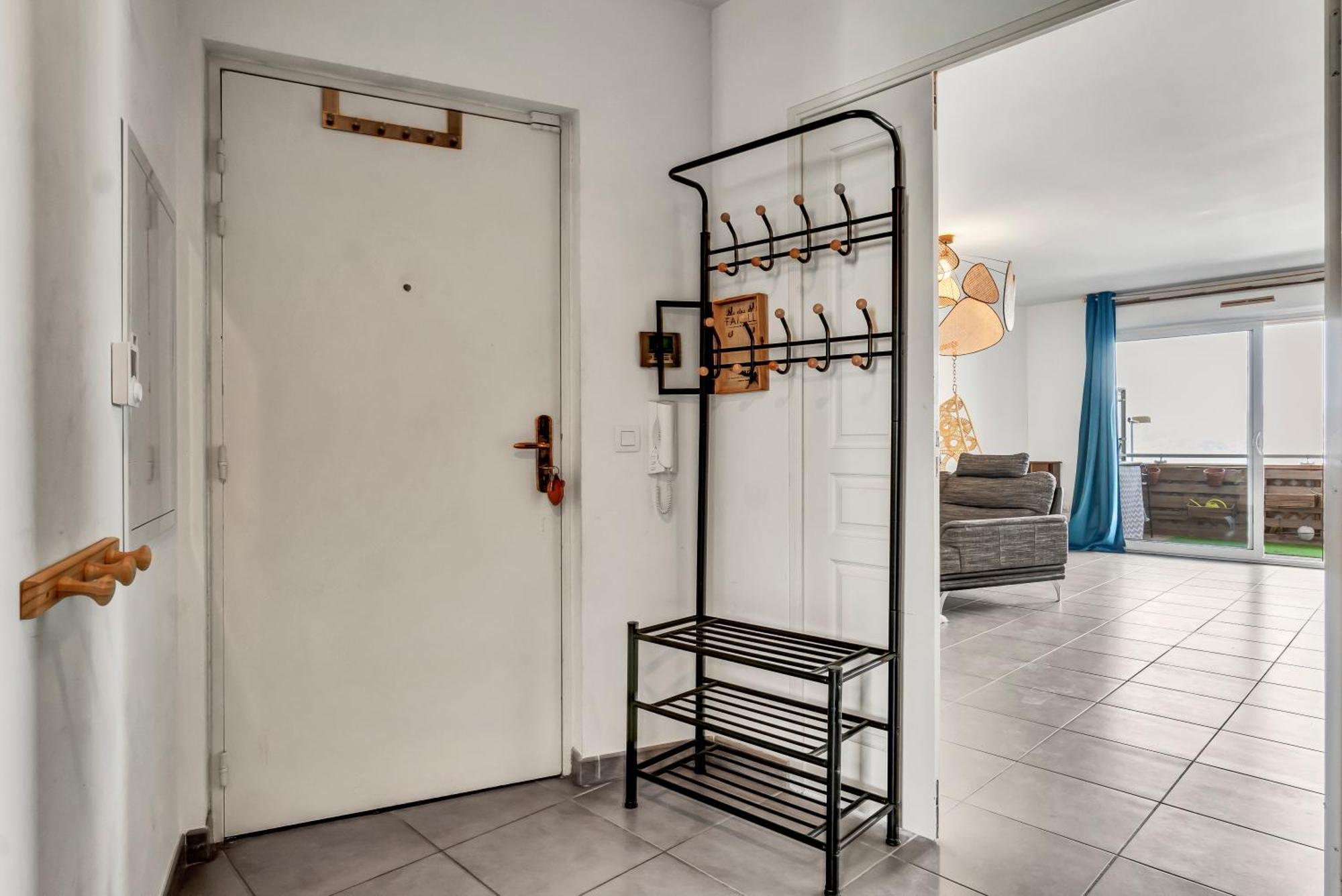 Room In Appartment With Seaview Marseilles Buitenkant foto